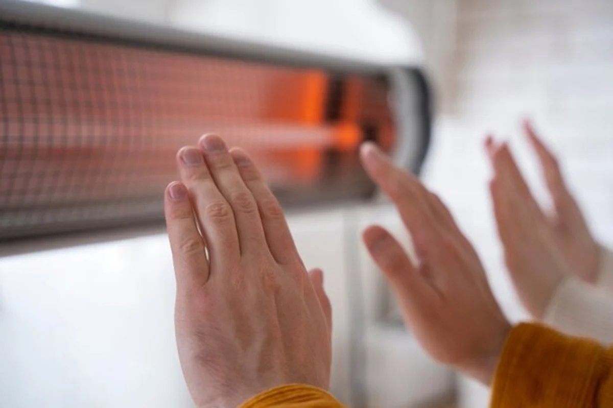 Váš radiátor ztrácí 40% tepla? Jednoduchý domácí trik mění pravidla hry