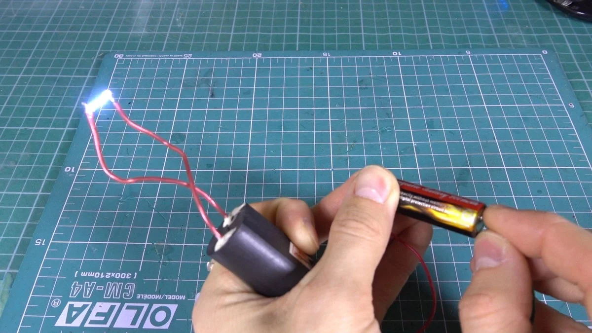 Co elektrikáři nikdy nedělají ve vlastních domech: 3 nebezpečné chyby - image 1