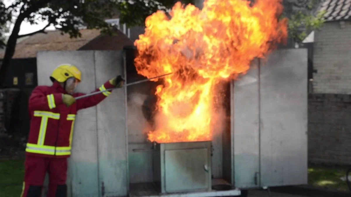Instalatéři varují: nikdy nelijte horký olej do umyvadla, děláte tuto časovanou bombu - image 2