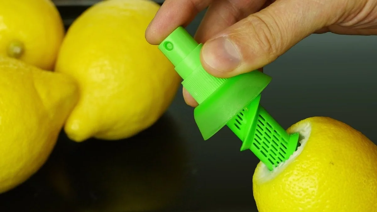 Citronová kůra v mikrovlnce: Jak vyčistit spotřebič za 5 minut bez chemie