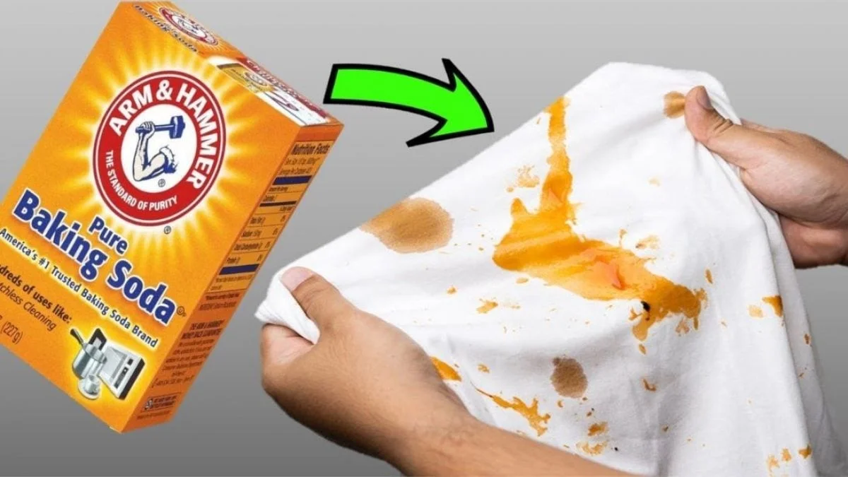 Jedlá soda na zažloutlé límečky: Způsob, jak prodloužit život oblečení o roky