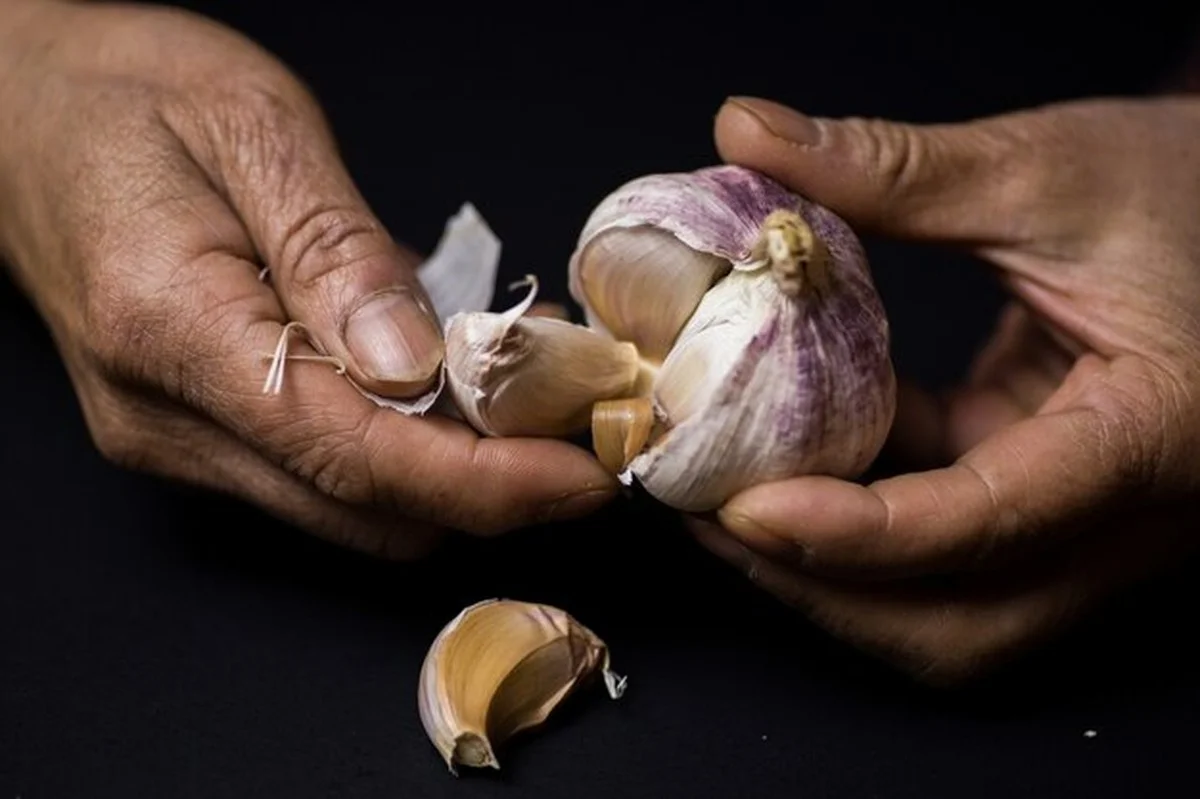 Zapomeňte na léky z lékárny: Babičkovský recept, který poráží zimní nachlazení přes noc - image 1